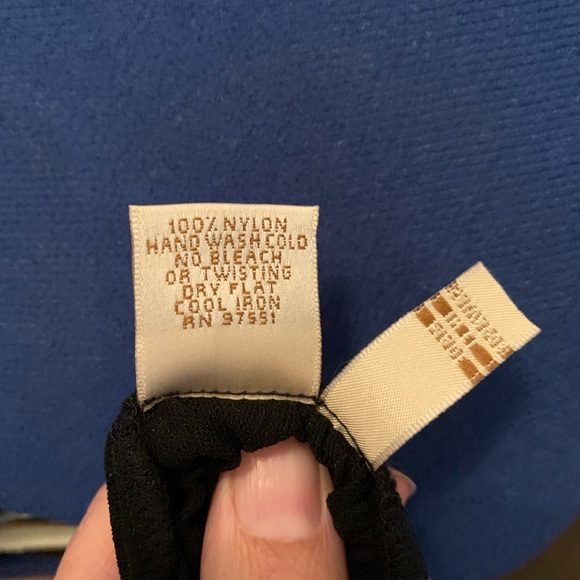 Bathing suit coverup - long sleeve - black - Picture 4 of 4